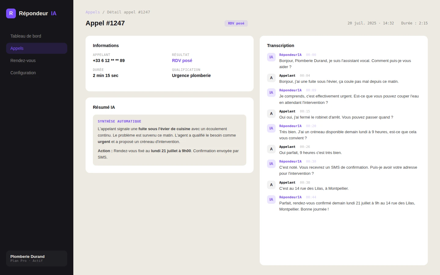 Historique + transcription d'un appel — détail de l'appel #1247 avec transcription complète et résumé IA automatique.